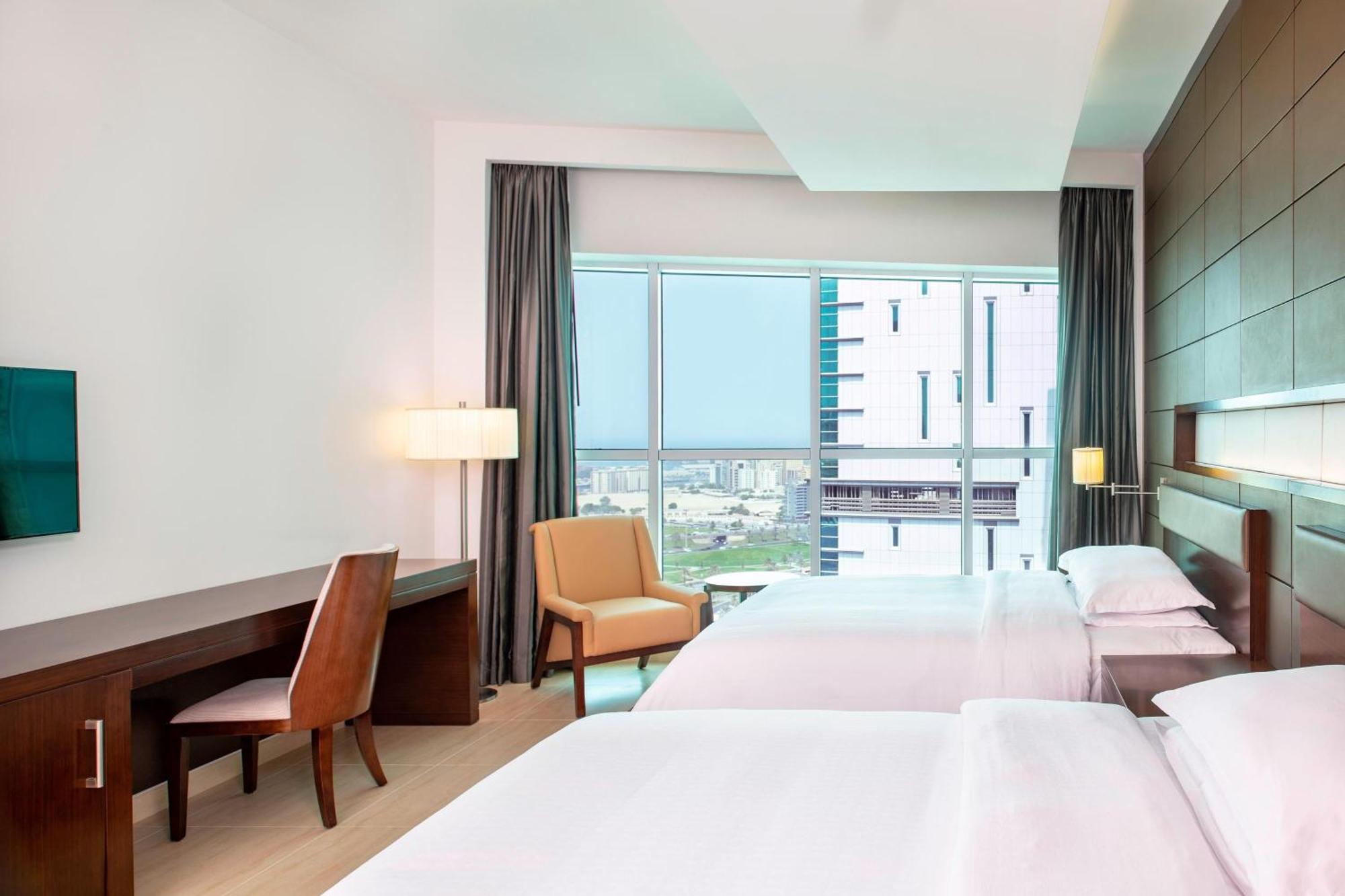 Four Points By Sheraton Sharjah Exterior foto