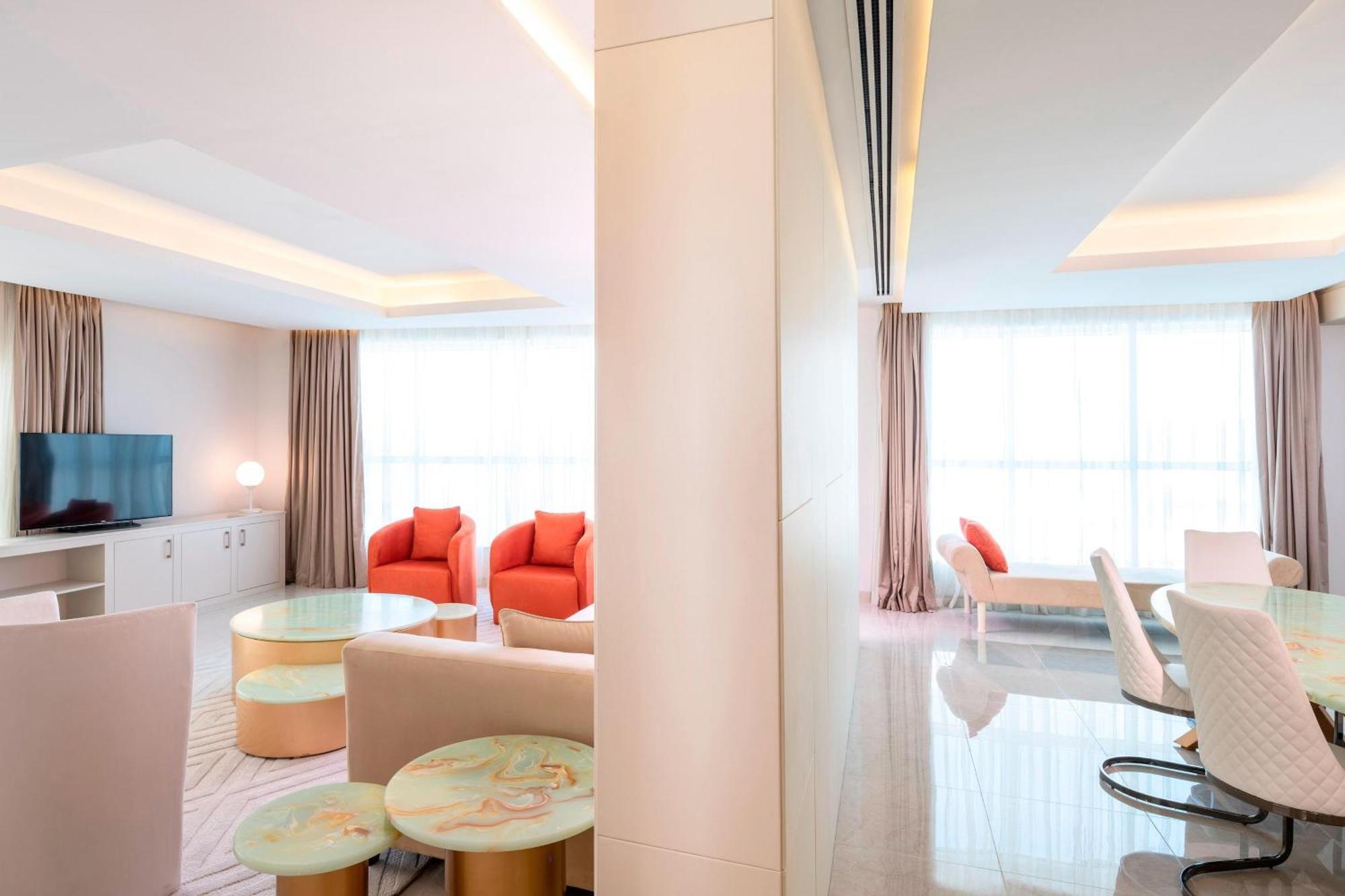 Four Points By Sheraton Sharjah Exterior foto